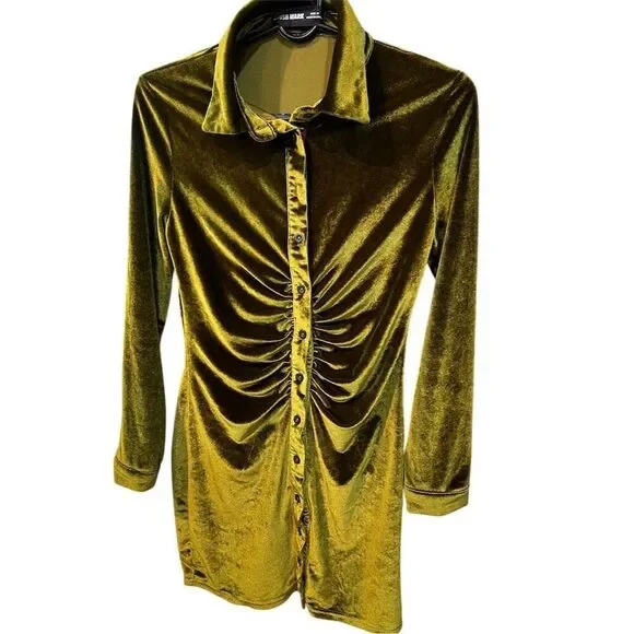 Blush Mark Women's Green Velvet Button-Up Mini Dress Size M - Picture 2 of 8
